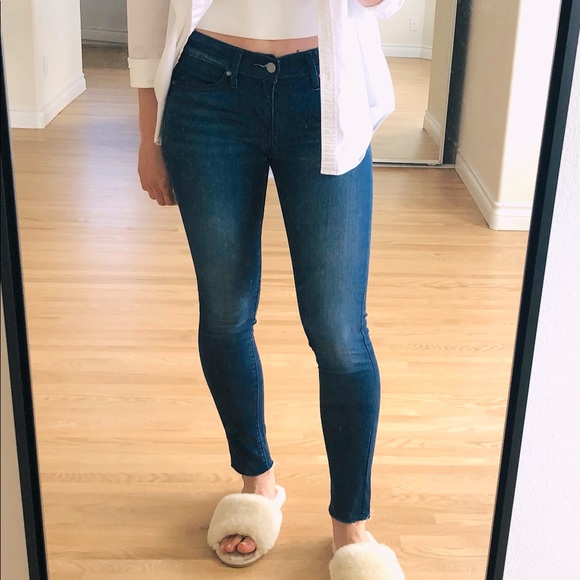 ❗️SOLD ❗️Classic Levi’s 711 skinny jeans - Picture 3 of 7